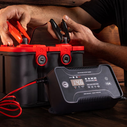 YADA 15A Battery Charger and Maintainer